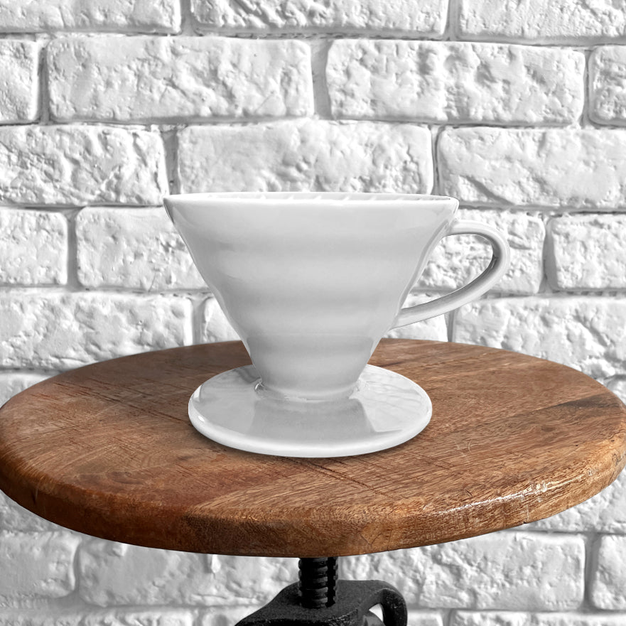 Hario V60 Coffee Dripper 02 Ceramic Colour Filterkaffee Zubereitung Zubehör - The Holy Cross Brewing Society